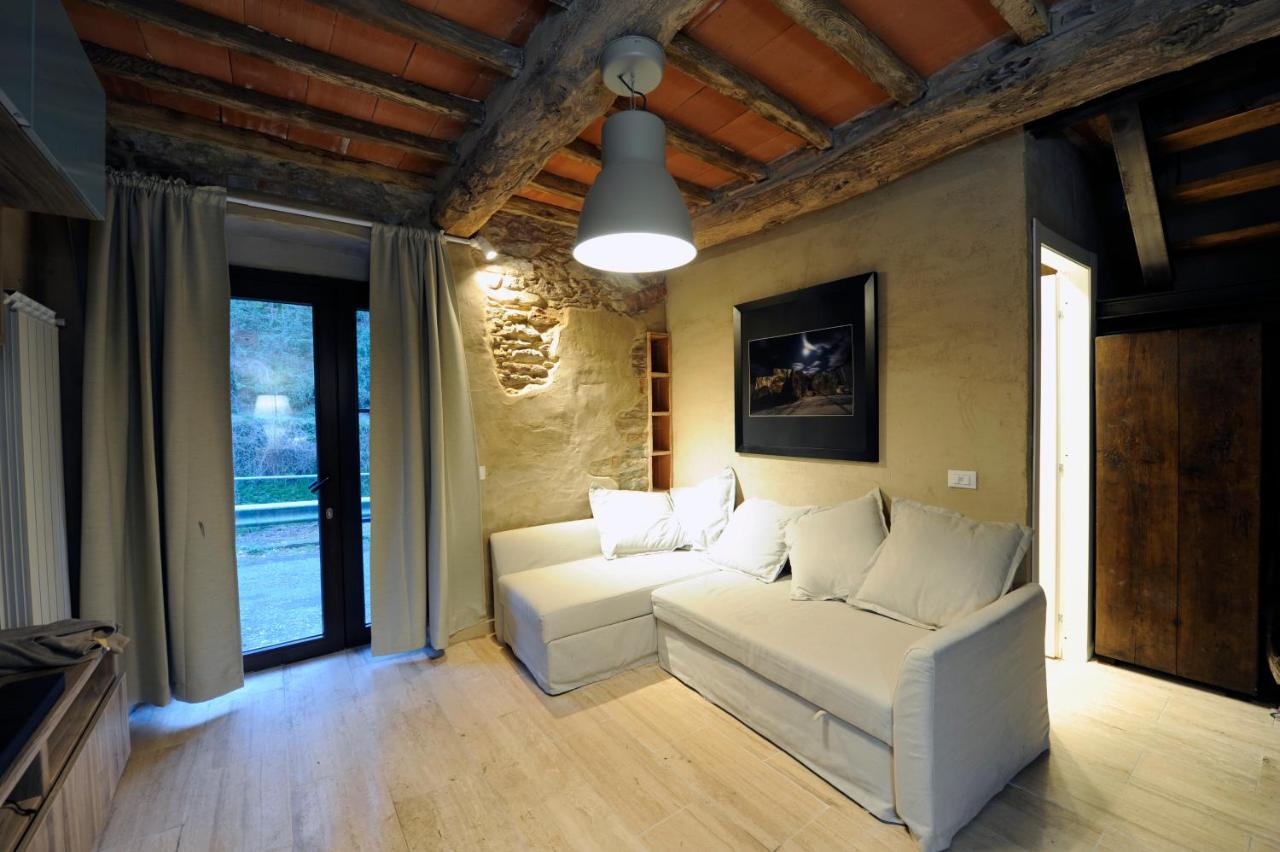 Incantevole Casa Sul Fiume, Relax E Natura Ai Piedi Della Alpi Apuane Massa  Exterior foto
